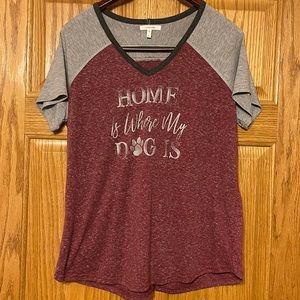 Maurices Graphic Tee, Large, Grey and red